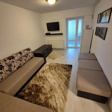 Alpine Oasis - Poiana Apartment